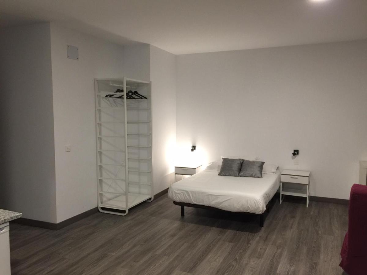 Room And Kitchen Bilbao Exterior foto
