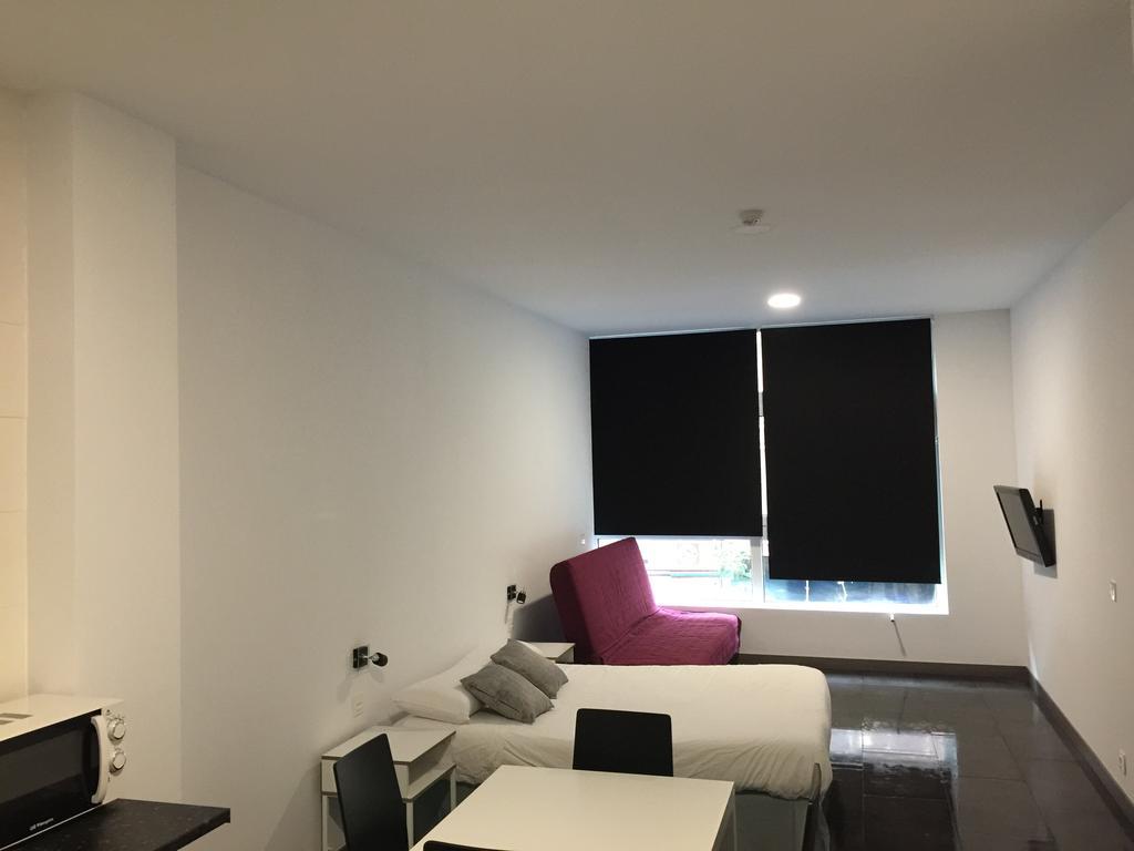 Room And Kitchen Bilbao Exterior foto