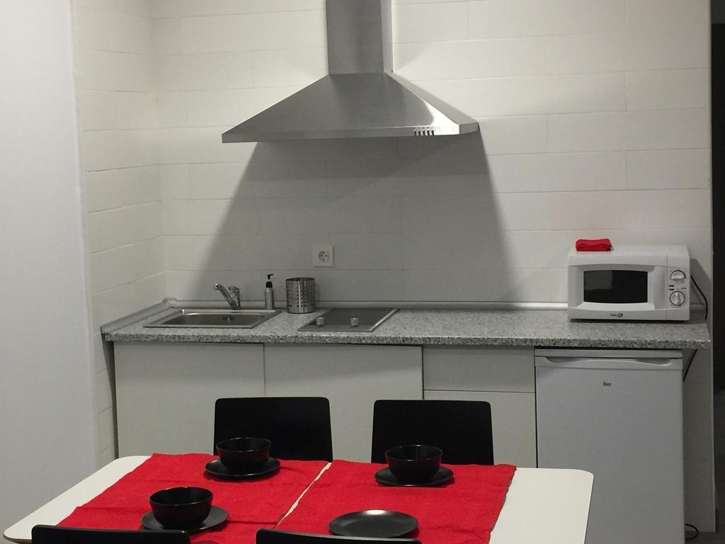 Room And Kitchen Bilbao Exterior foto